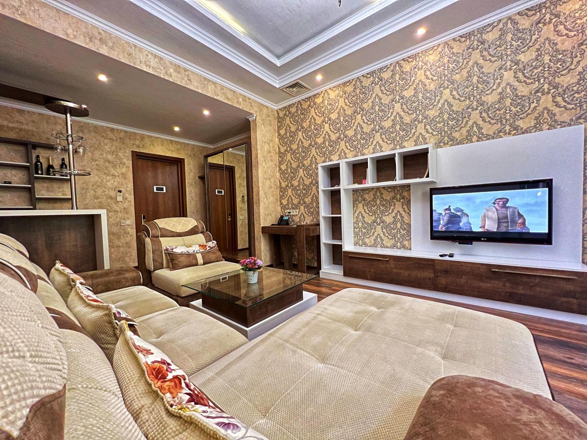 Hotel King David The Builder Kutaisi Bagian luar foto