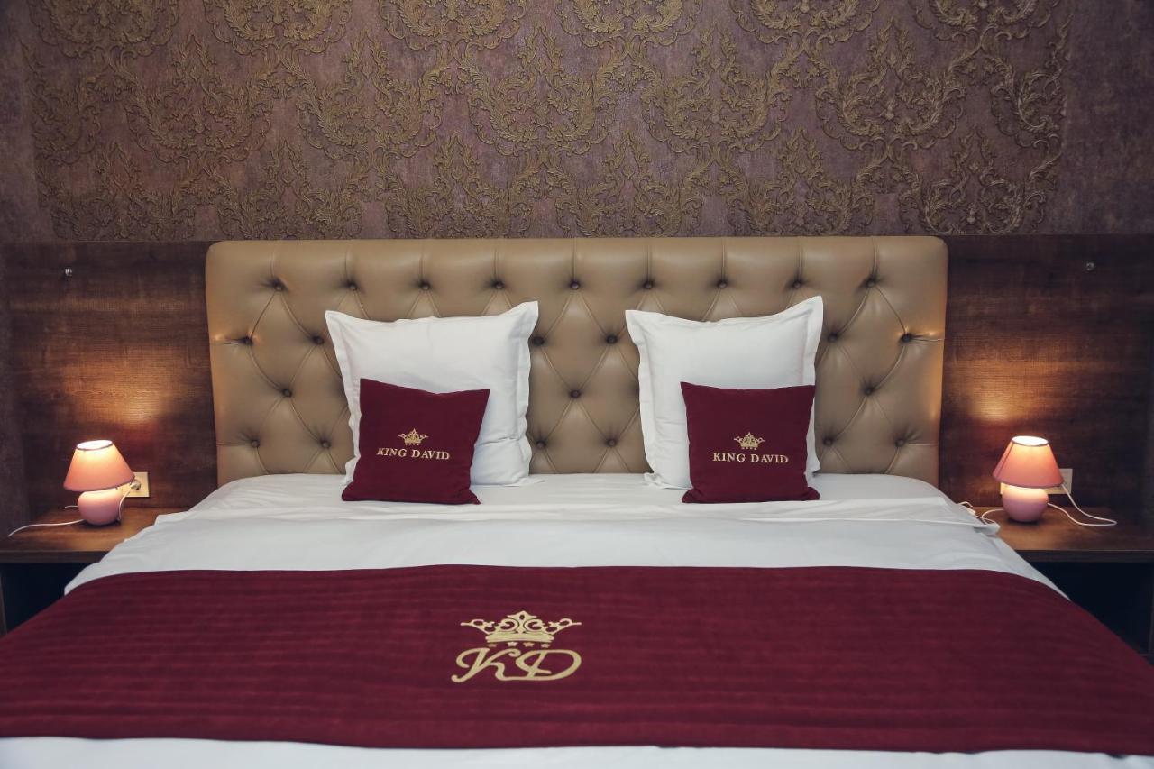 Hotel King David The Builder Kutaisi Bagian luar foto